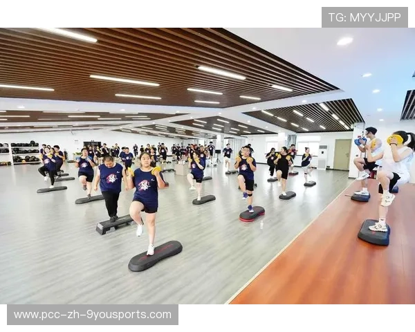 训练营：专业训练营为青年选手提供系统化培养计划，训练营课程